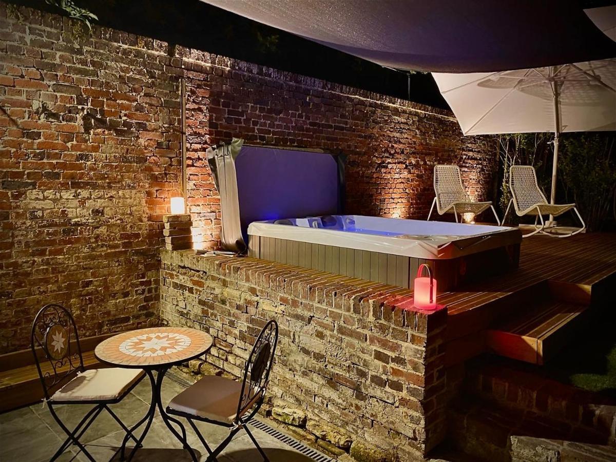 Le Garden & Spa Compiègne Dış mekan fotoğraf
